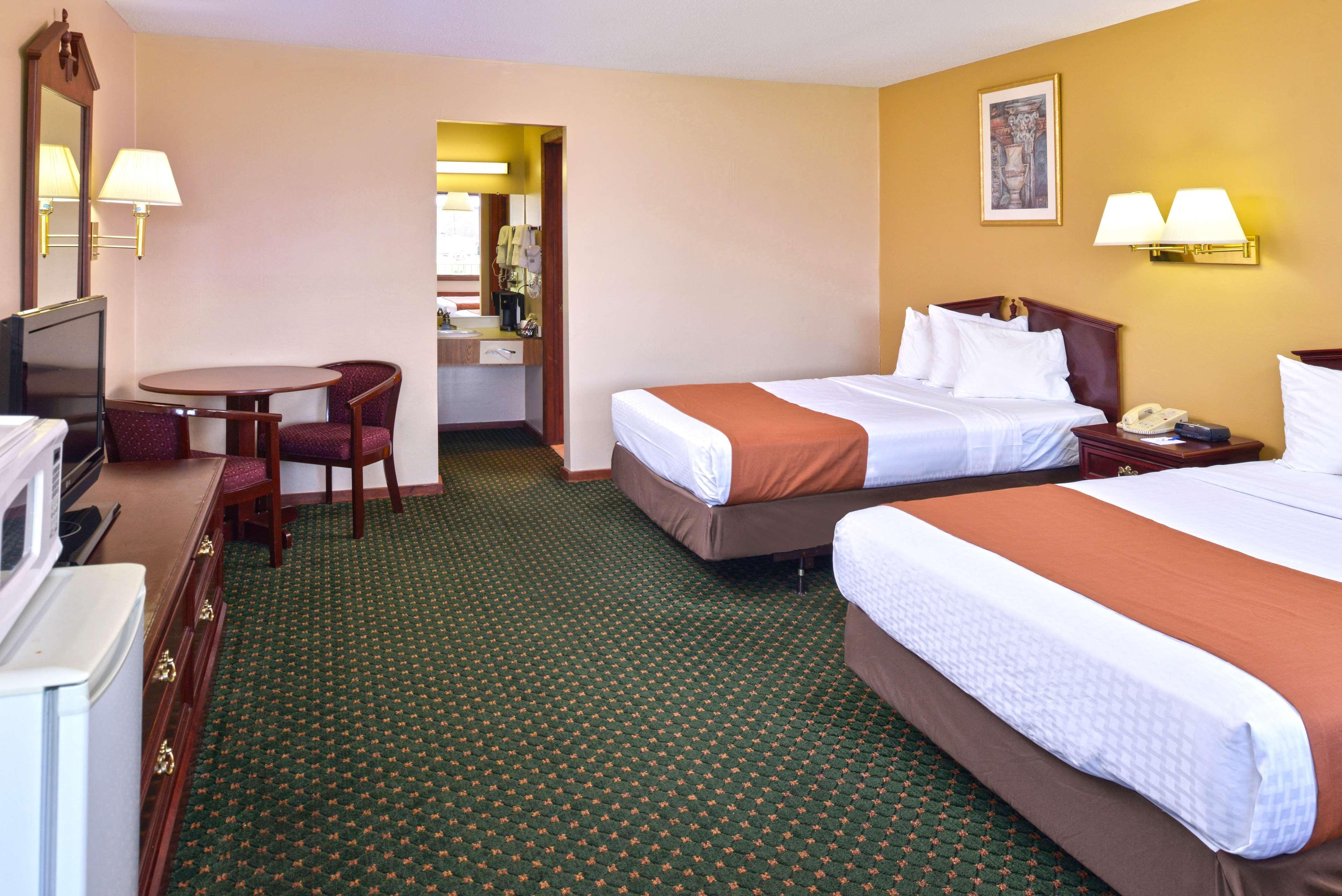 Americas Best Value Inn Plattsburgh Luaran gambar
