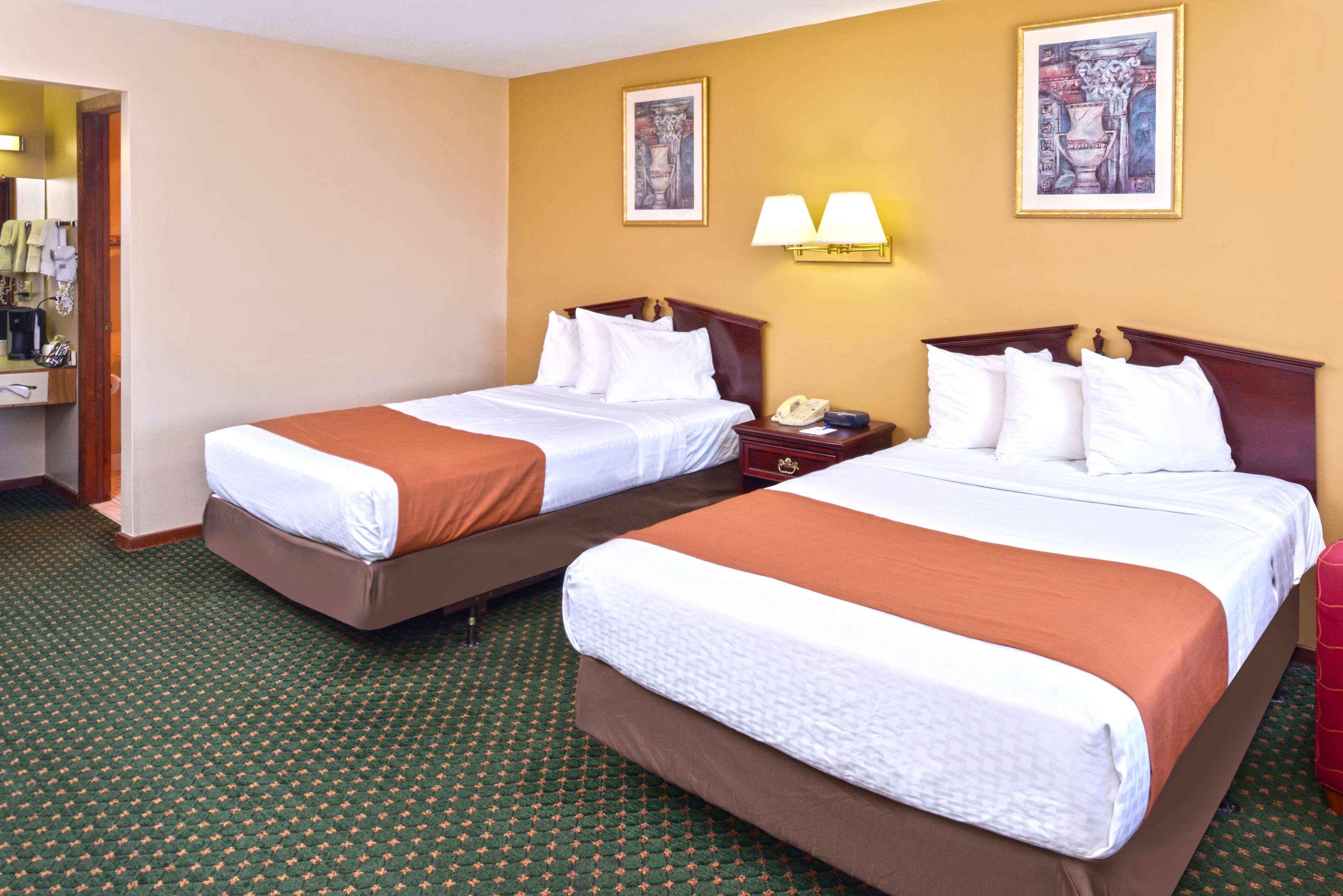 Americas Best Value Inn Plattsburgh Luaran gambar