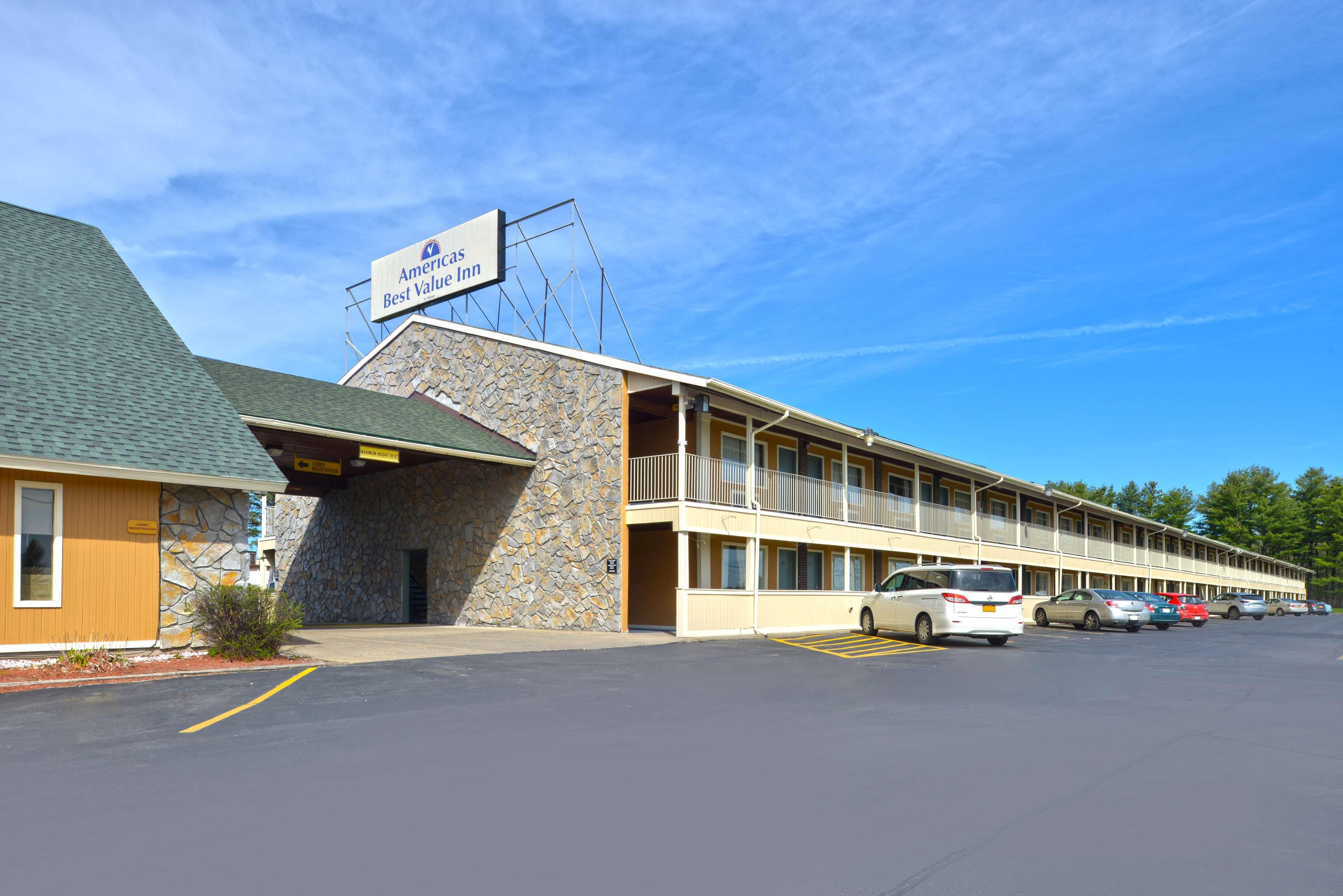 Americas Best Value Inn Plattsburgh Luaran gambar