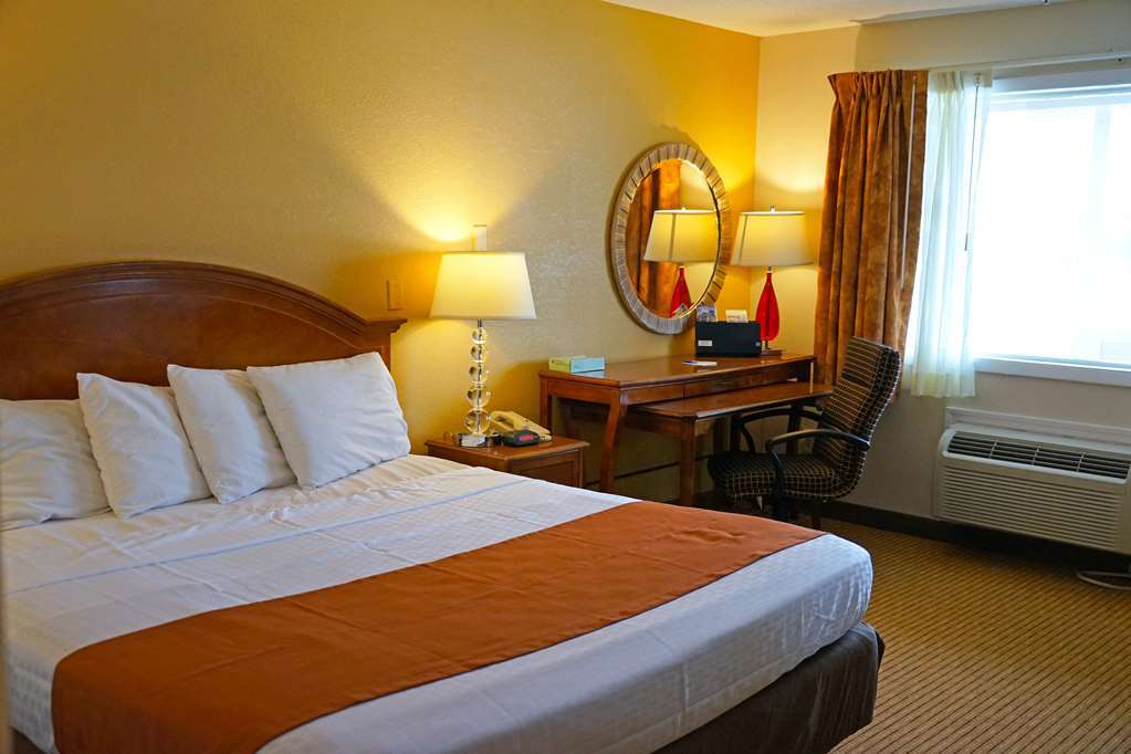 Americas Best Value Inn Plattsburgh Bilik gambar