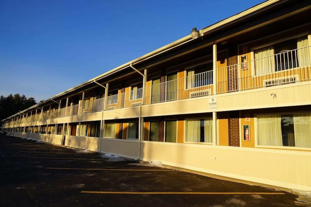 Americas Best Value Inn Plattsburgh Luaran gambar